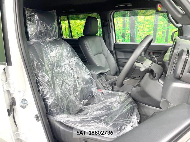 Toyota Land Cruiser FJ 2026-06 8004891-7