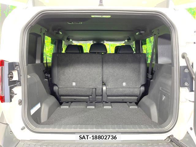Toyota Land Cruiser FJ 2026-06 8004891-9