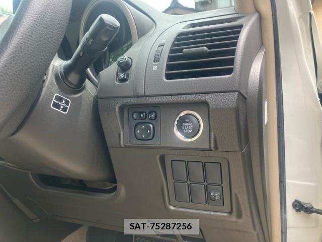 Toyota LAND CRUISER PRADO 2012-04 8006128-17