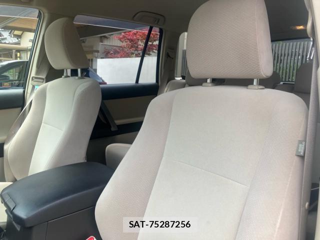 Toyota LAND CRUISER PRADO 2012-04 8006128-8
