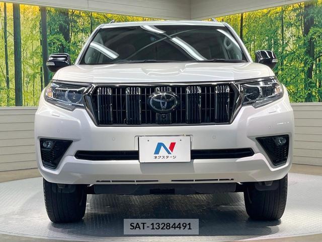 Toyota LAND CRUISER PRADO 2022-04 8011109-14