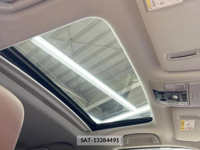 Toyota LAND CRUISER PRADO 2022-04 8011109-2
