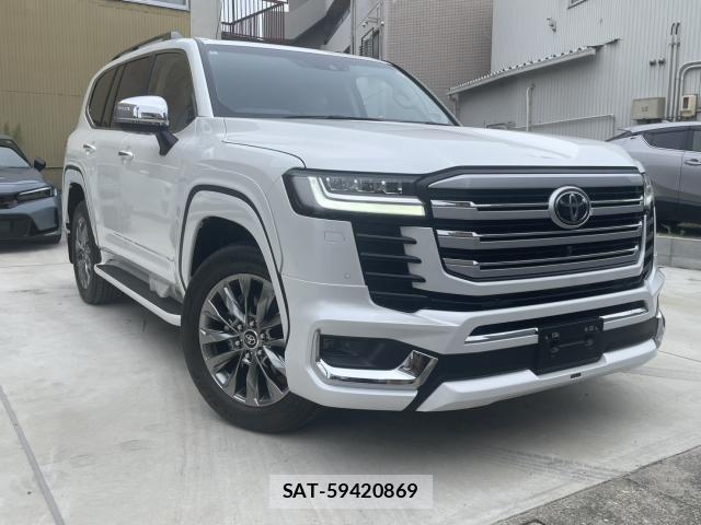 Toyota LAND CRUISER 2024-05 8004477-0