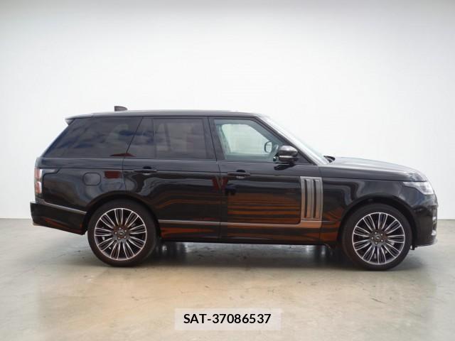 Land Rover RANGE ROVER 2021-04 8005928-3
