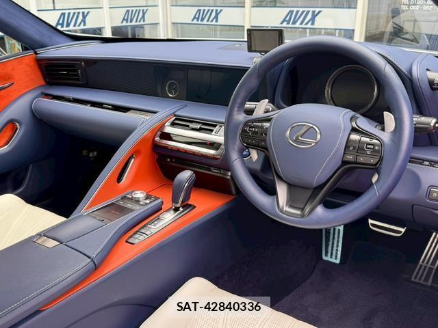 Lexus LC 2017-09 8007619-4