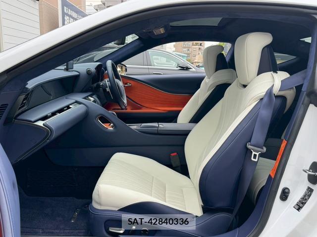 Lexus LC 2017-09 8007619-6