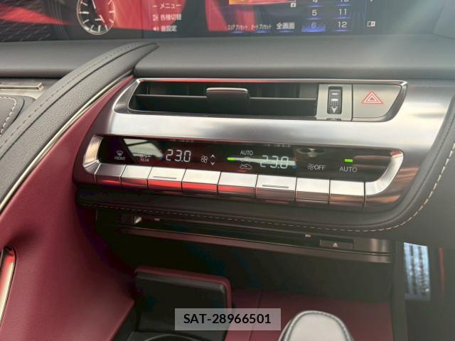 Lexus LC 2023-02 8010821-14
