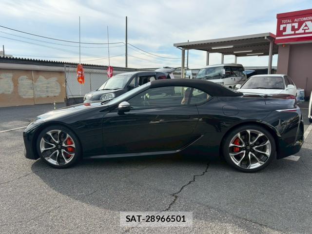 Lexus LC 2023-02 8010821-9