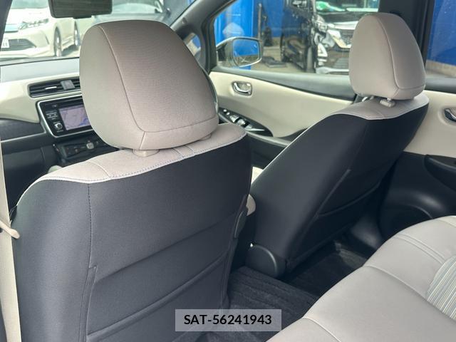 Nissan LEAF 2018-05 8006848-13