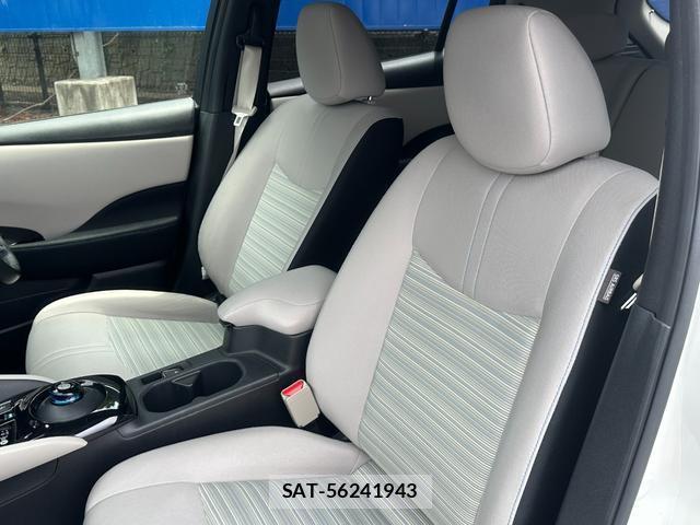Nissan LEAF 2018-05 8006848-9