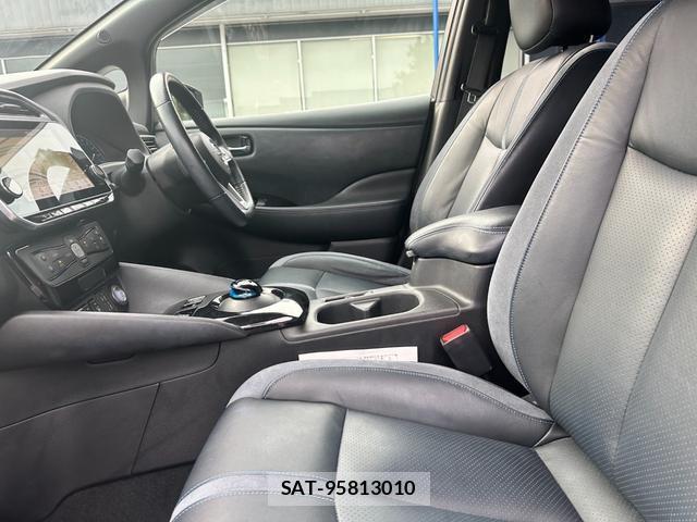 Nissan LEAF 2021-02 8006853-11