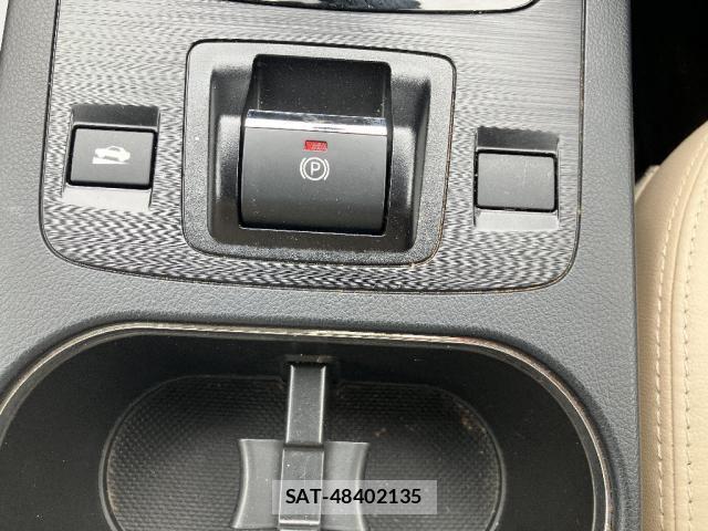 Subaru LEGACY B4 2016-01 8006313-12