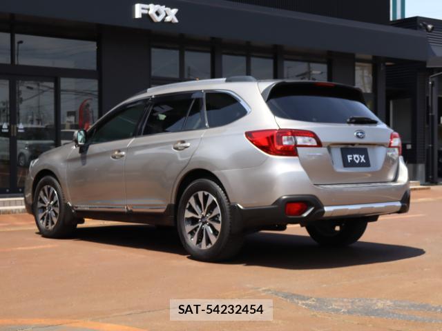 Subaru OUTBACK 2016-05 8003076-10