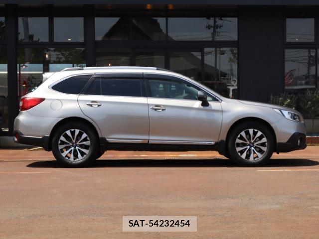 Subaru OUTBACK 2016-05 8003076-12