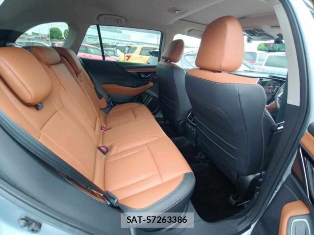 Subaru OUTBACK 2022-06 8003324-3
