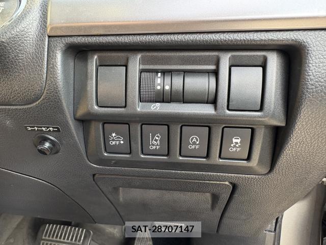 Subaru OUTBACK 2015-03 8003384-10