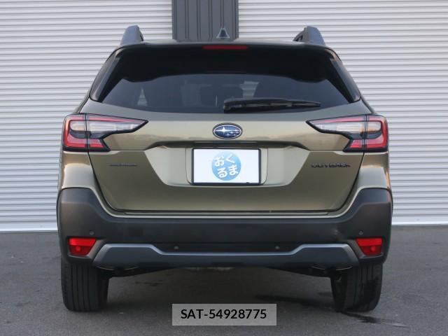 Subaru OUTBACK 2022-01 8004031-1