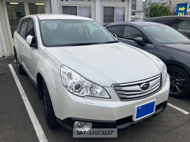Subaru OUTBACK 2010-09 8005331-1