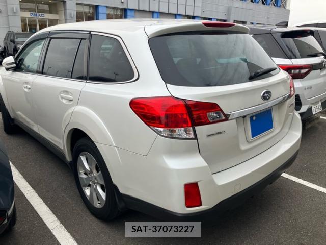 Subaru OUTBACK 2010-09 8005331-12