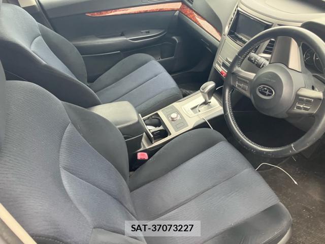 Subaru OUTBACK 2010-09 8005331-7