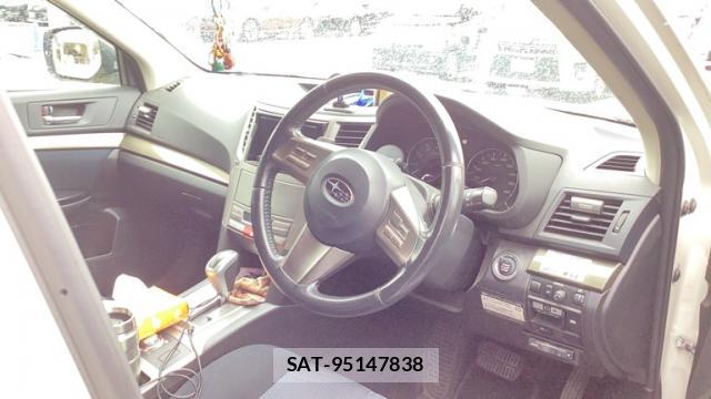 Subaru OUTBACK 2012-03 8005476-10