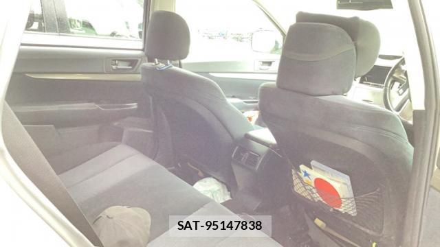 Subaru OUTBACK 2012-03 8005476-9