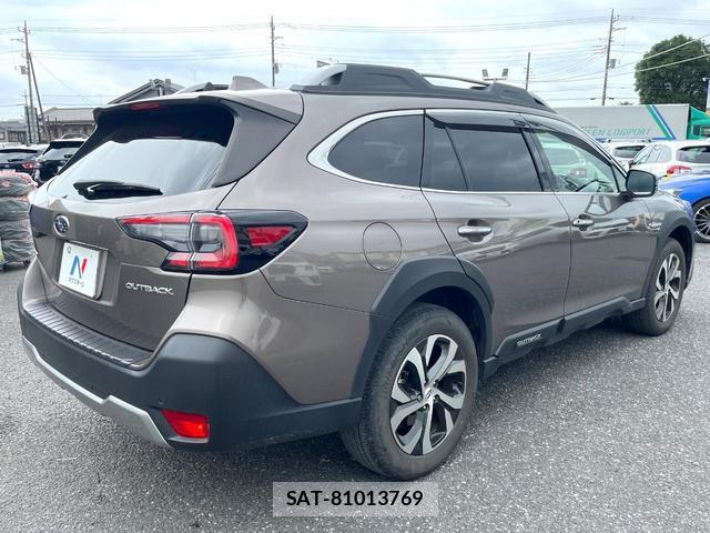 Subaru OUTBACK 2021-12 8007159-16