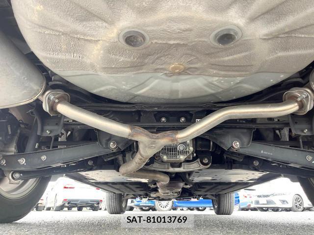 Subaru OUTBACK 2021-12 8007159-18