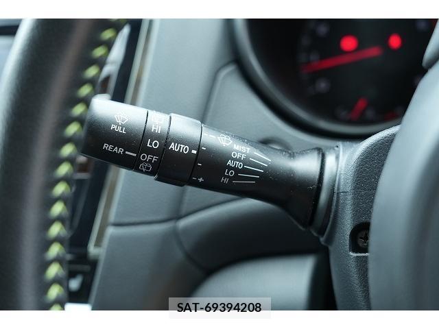Subaru OUTBACK 2017-02 8010396-10