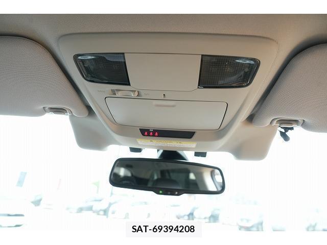Subaru OUTBACK 2017-02 8010396-19