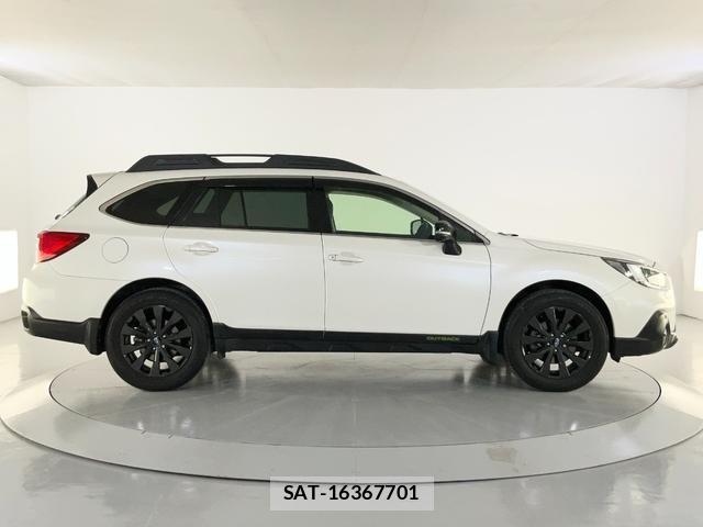 Subaru OUTBACK 2020-06 8010586-7