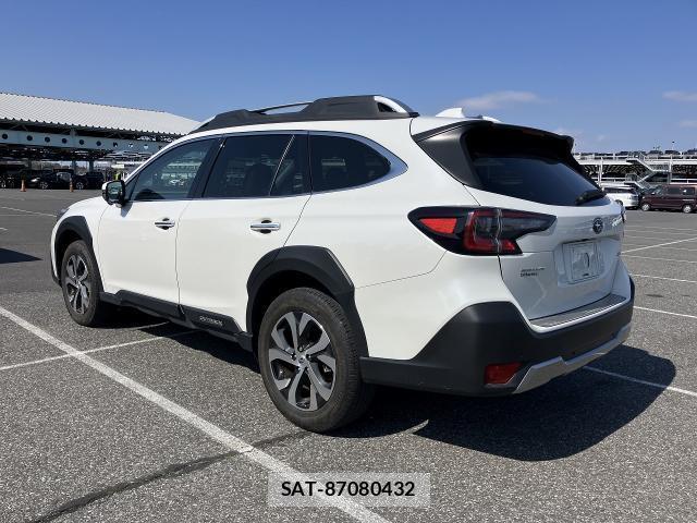 Subaru OUTBACK 2022-01 8011199-1