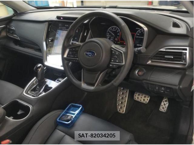 Subaru OUTBACK 2024-04 8011372-2