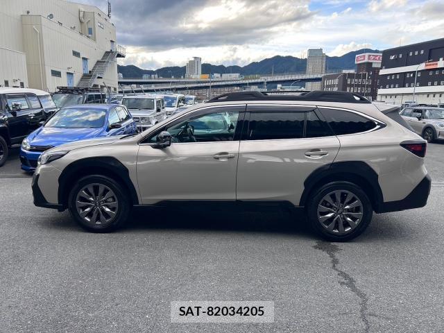 Subaru OUTBACK 2024-04 8011372-8