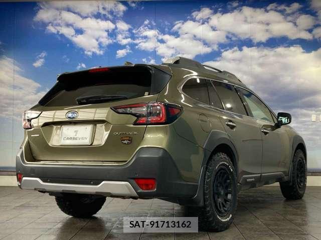 Subaru LEGACY 2022-09 8003437-12