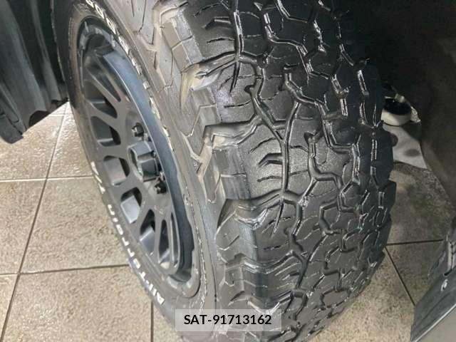 Subaru LEGACY 2022-09 8003437-4
