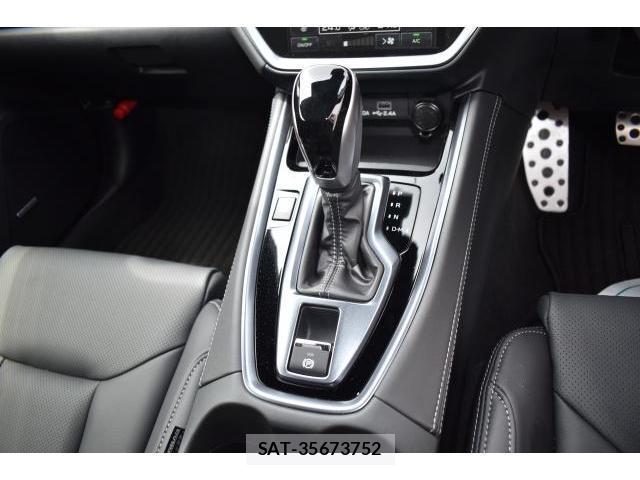Subaru LAYBACK 2026-03 8006226-15