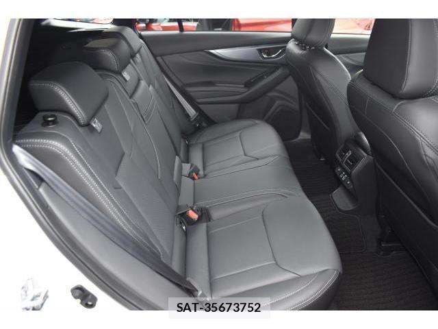 Subaru LAYBACK 2026-03 8006226-6