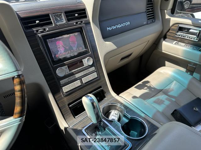 Lincoln NAVIGATOR 2012-11 8010751-11