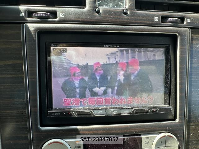 Lincoln NAVIGATOR 2012-11 8010751-5