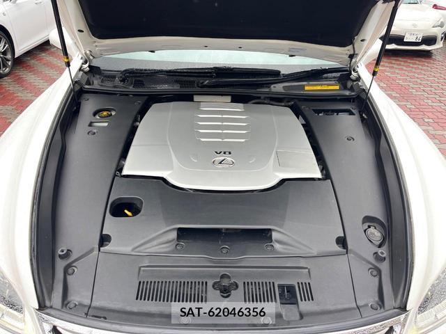 Lexus LS 2015-01 8005098-17