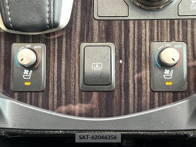 Lexus LS 2015-01 8005098-5