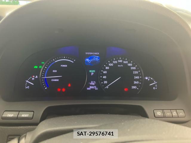 Lexus LS 2015-05 8005547-10