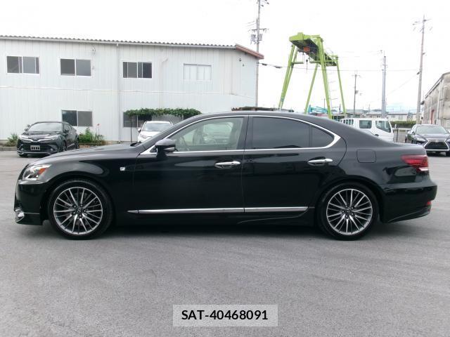 Lexus LS 2016-01 8005717-10