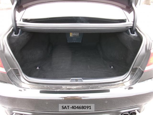 Lexus LS 2016-01 8005717-18