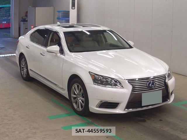 Lexus LS 2015 8007511-3
