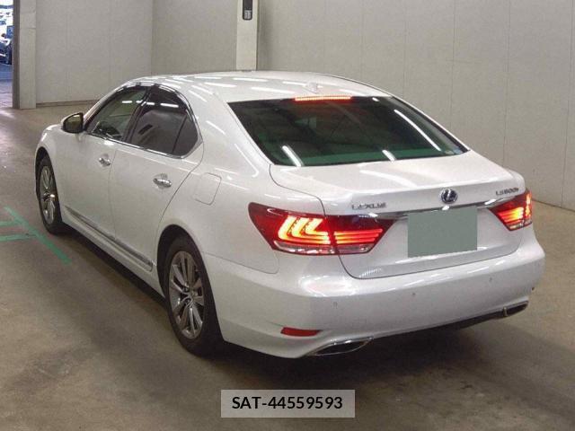 Lexus LS 2015 8007511-4