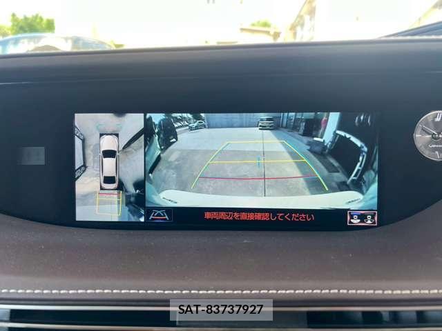 Lexus LS 2018-08 8010337-10