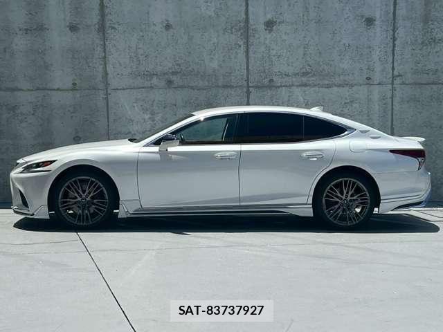 Lexus LS 2018-08 8010337-2