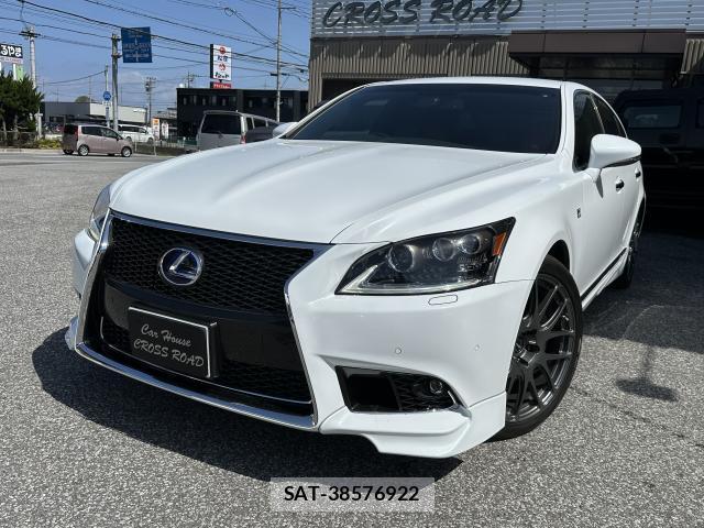 Lexus LS 2015-03 7817880-0